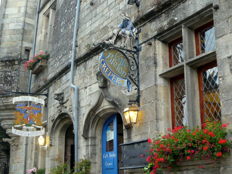 Much heritage to discover in Rochefort en Terre (Bretagne)